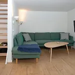 6 Person In Nyaraló Varde