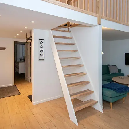 6 Person In Semesterbostad *